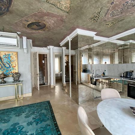Ab Residences -Cihangir Luxury Antique Apartment イスタンブール エクステリア 写真