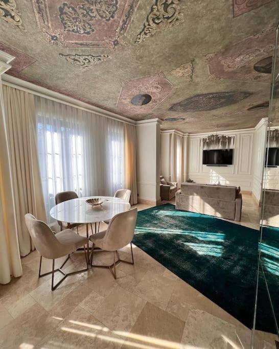 Ab Residences -Cihangir Luxury Antique Apartment イスタンブール エクステリア 写真